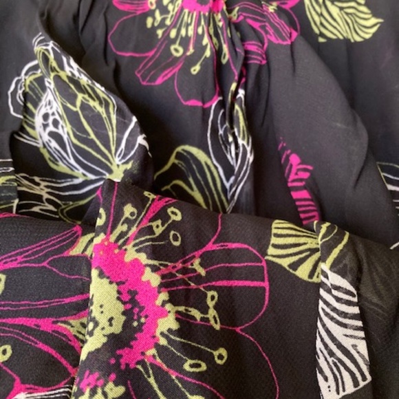 Karen Kane Skirt - Picture 7 of 8